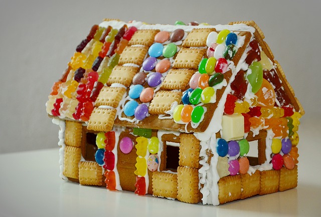 Lottery Winners Giving Gingerbread Houses