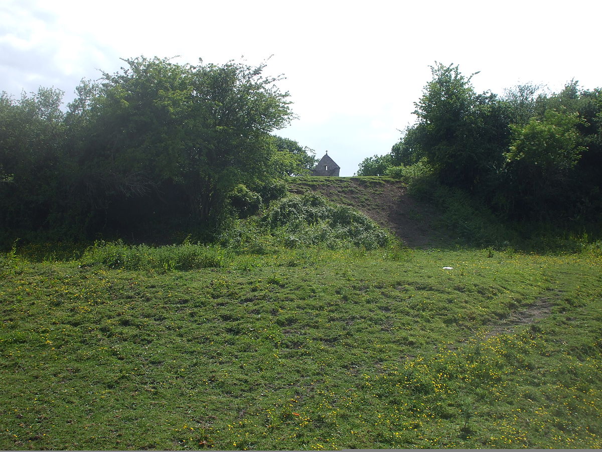 Vaerau Hillfort receives lottery money