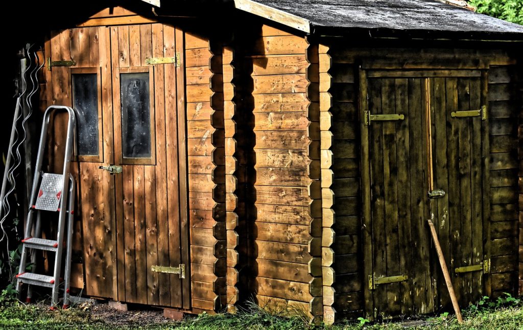 luxurious man cave shed