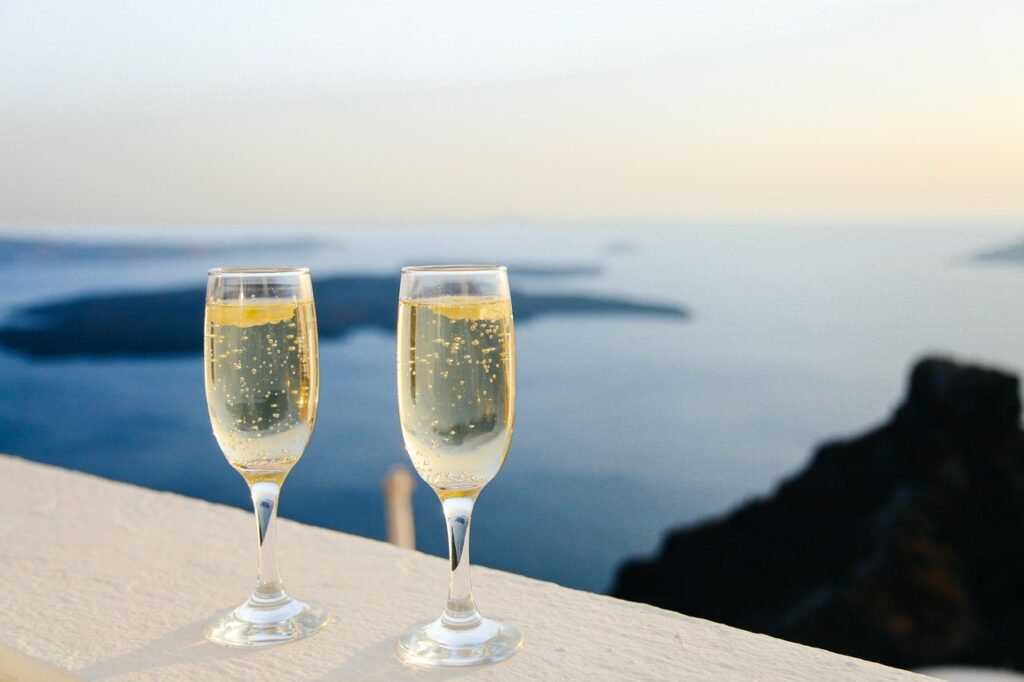 Decades Old Champagne dibuka setelah kemenangan lotere